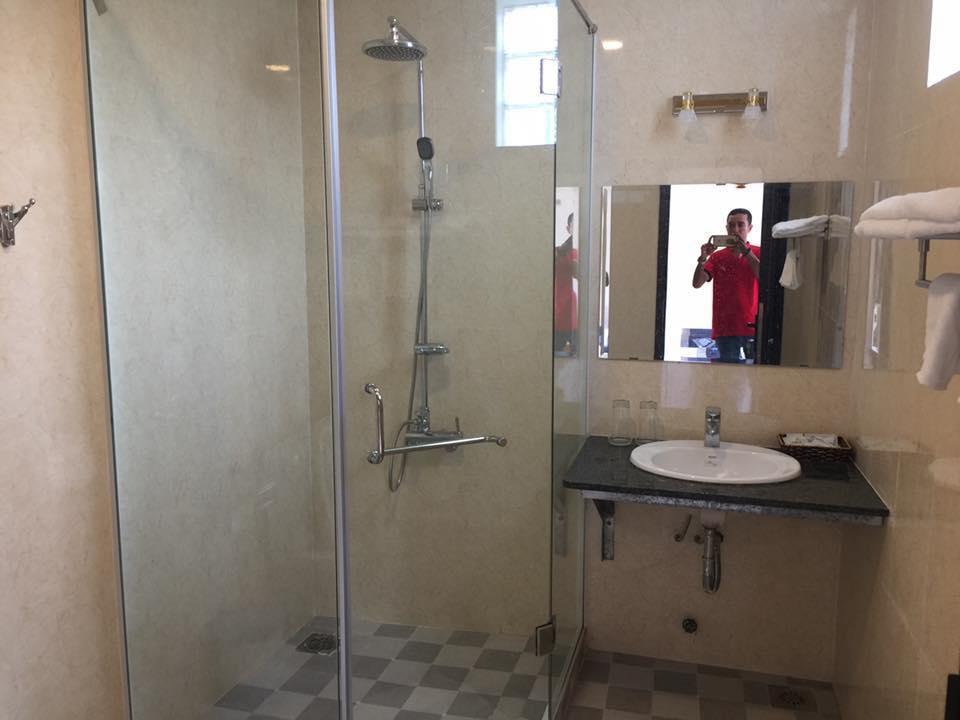 Alo Ha Binh Tien Hotel Thon Binh Hung Kültér fotó